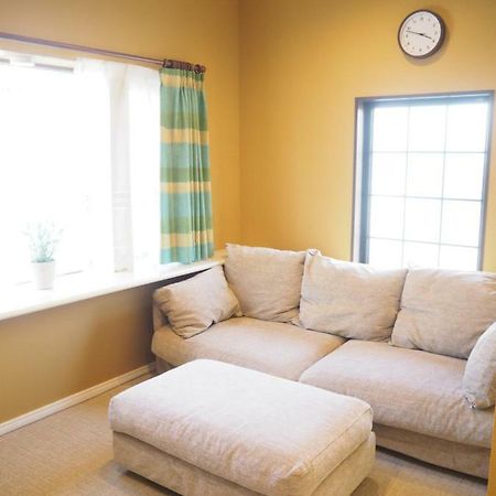 Guest House Bostons นีงาตะ ภายนอก รูปภาพ