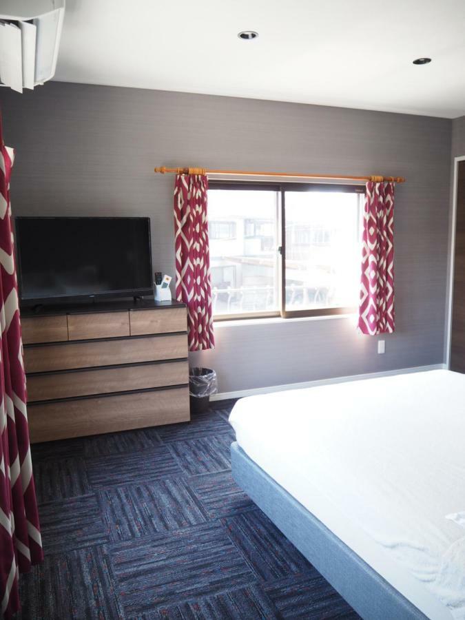 Guest House Bostons นีงาตะ ภายนอก รูปภาพ