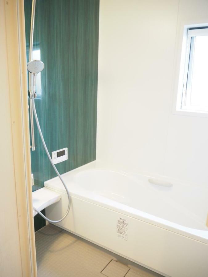 Guest House Bostons นีงาตะ ภายนอก รูปภาพ