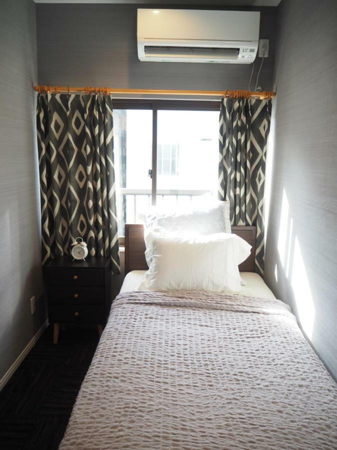 Guest House Bostons นีงาตะ ภายนอก รูปภาพ