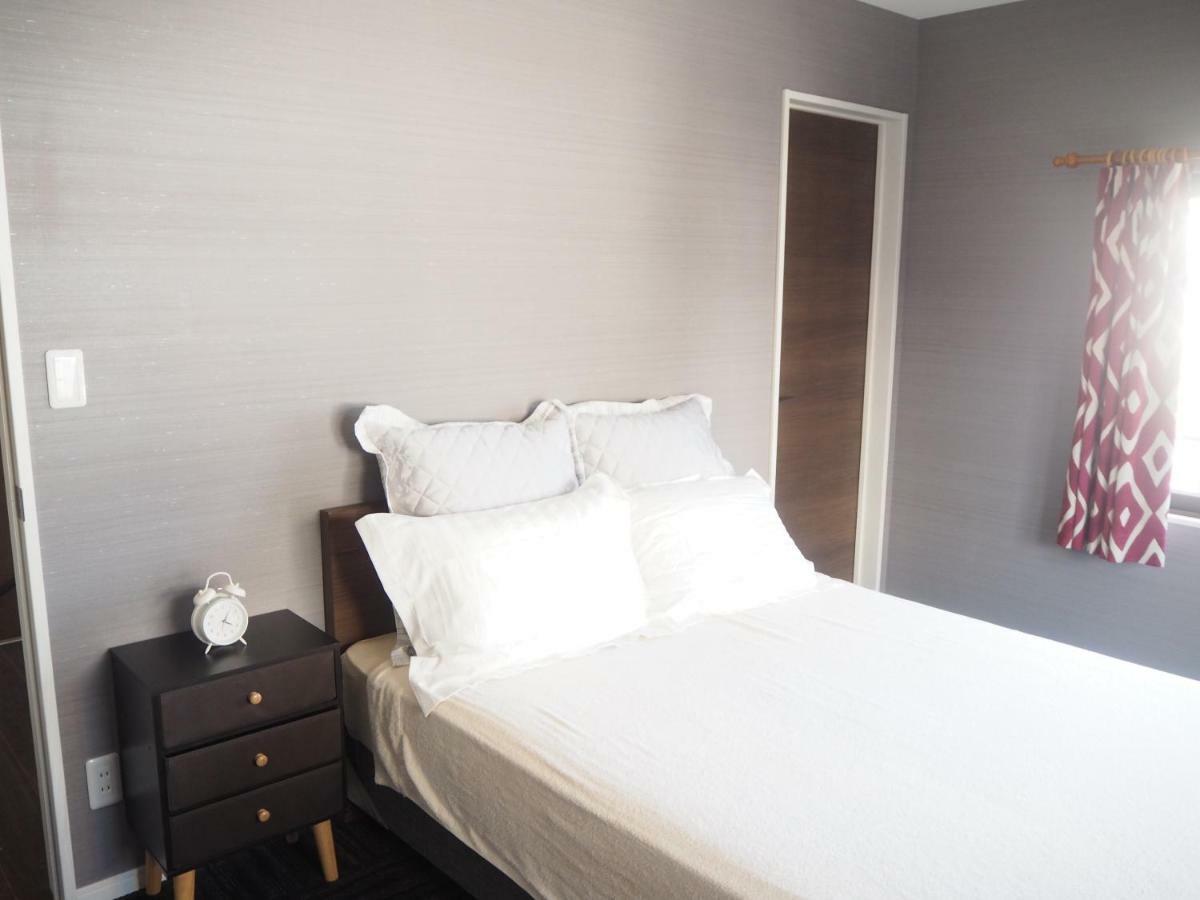 Guest House Bostons นีงาตะ ภายนอก รูปภาพ