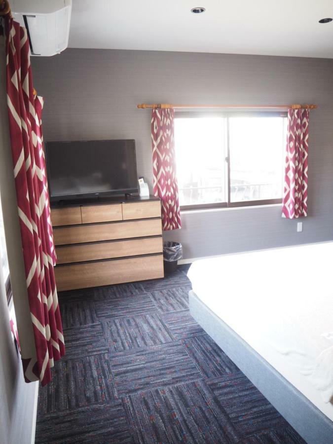 Guest House Bostons นีงาตะ ภายนอก รูปภาพ