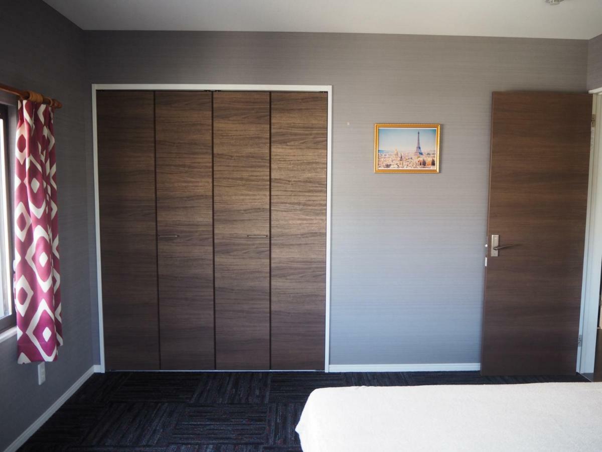 Guest House Bostons นีงาตะ ภายนอก รูปภาพ